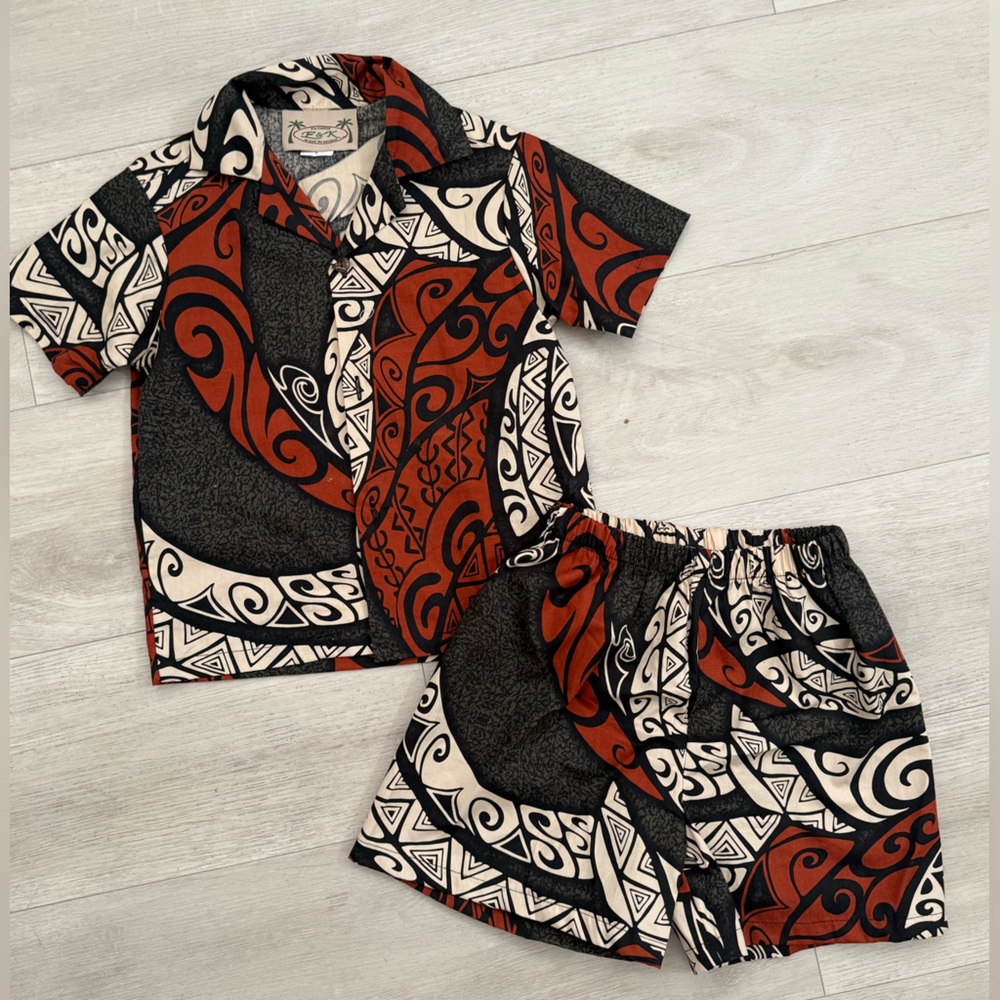 F&K Hawaiian Shirt & Shorts Set Size 4 Kids – Red Black Tribal Aloha Outfit